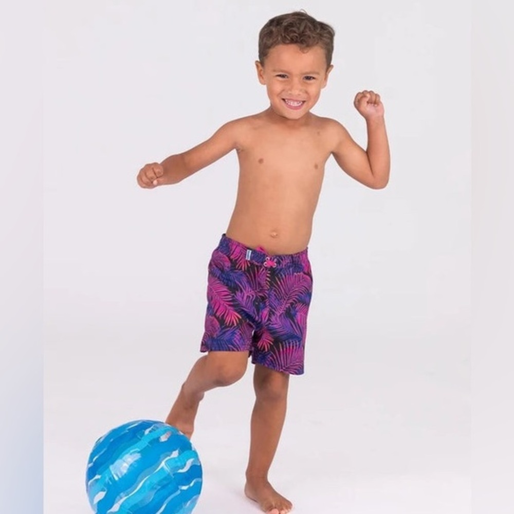 Like New Rugged Butts Marine Glow Performance Hybrid Swim Trunks, MSRP $38, 3T